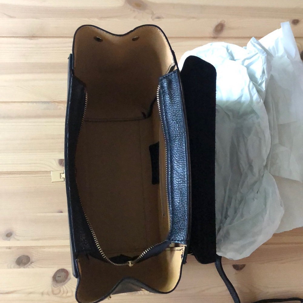 Georgia Costa Farrah Black Leather Shoulder Bag - Picture 5 of 7